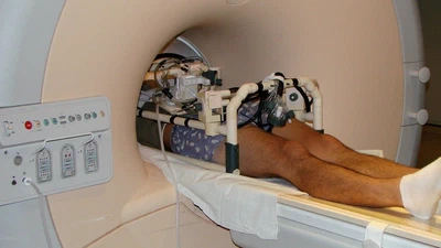 Light Puncture Robot for CT and MRI Interventions featured image
