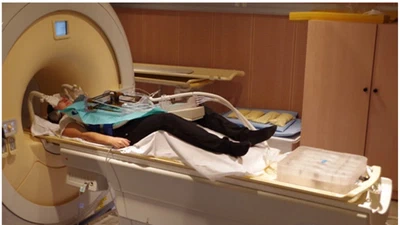 Evaluation of the needle positioning accuracy of a light puncture robot under MRI guidance: results of a clinical trial on healthy volunteers featured image